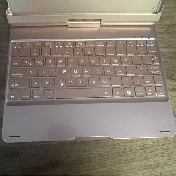 iPad Keyboard Case Wireless Bluetooth 9.7” Backlit Keyboard - Picture 8 of 11